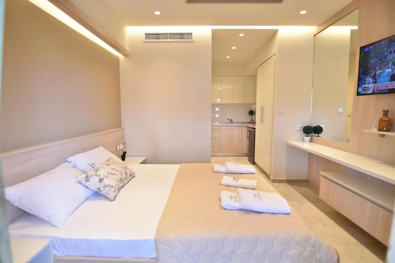 Aparthotel On Board Luxury Studios Sarti